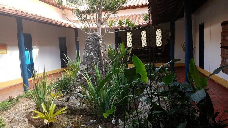 Pousada Rancho Flores Caeté Buitenkant foto