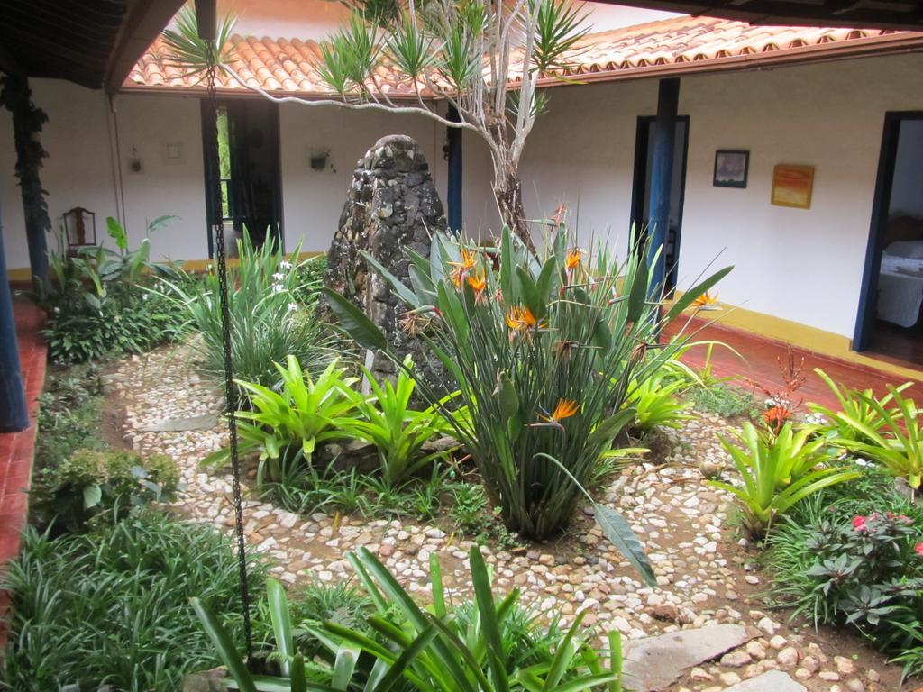 Pousada Rancho Flores Caeté Buitenkant foto